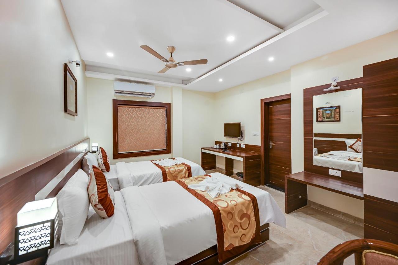 Hotel Sj Pride Bhubaneswar Dış mekan fotoğraf