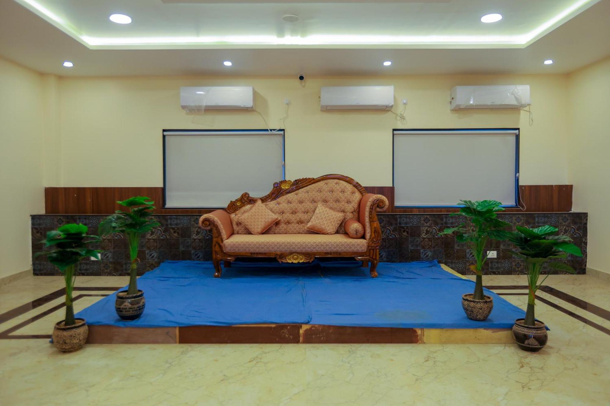 Hotel Sj Pride Bhubaneswar Dış mekan fotoğraf
