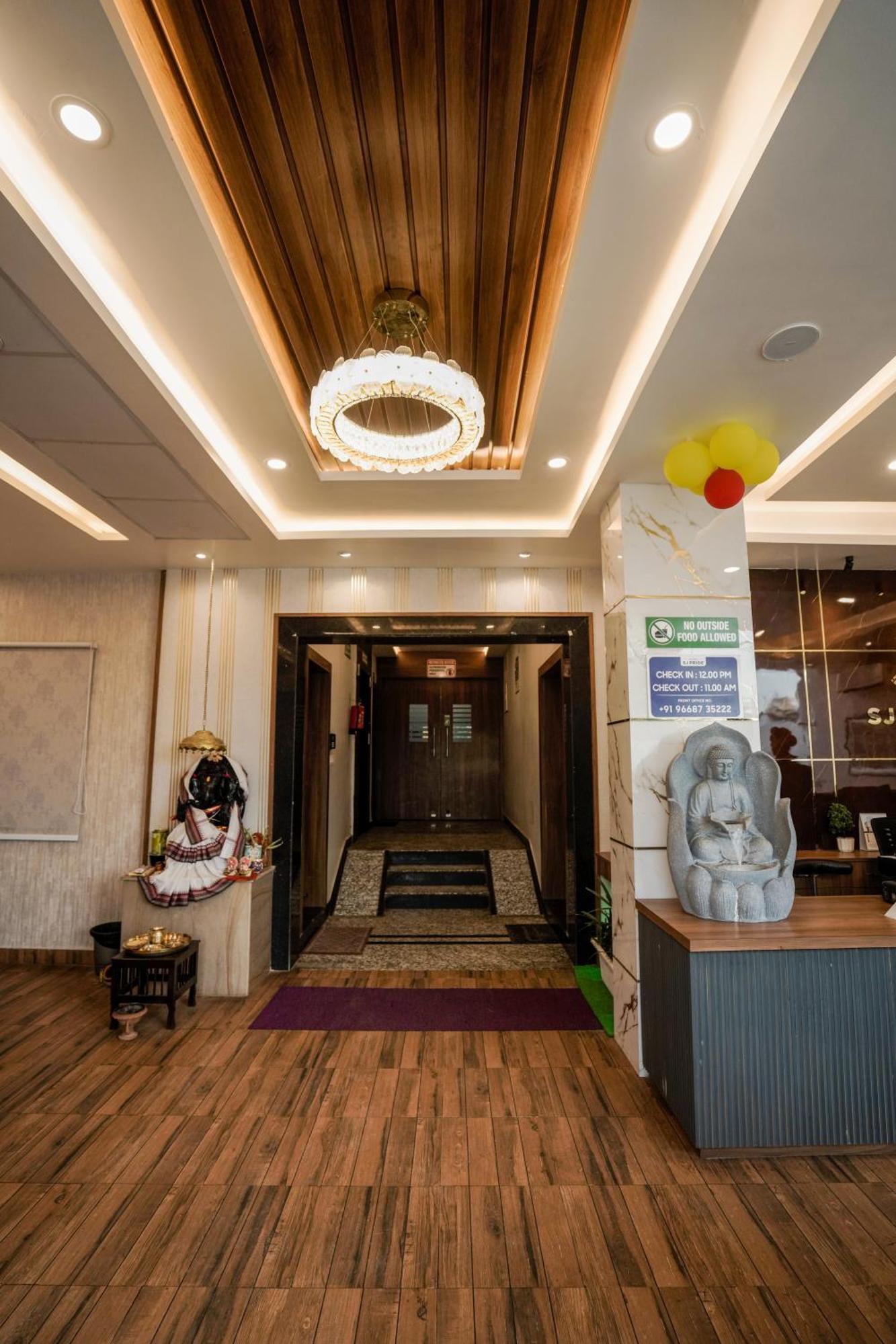 Hotel Sj Pride Bhubaneswar Dış mekan fotoğraf